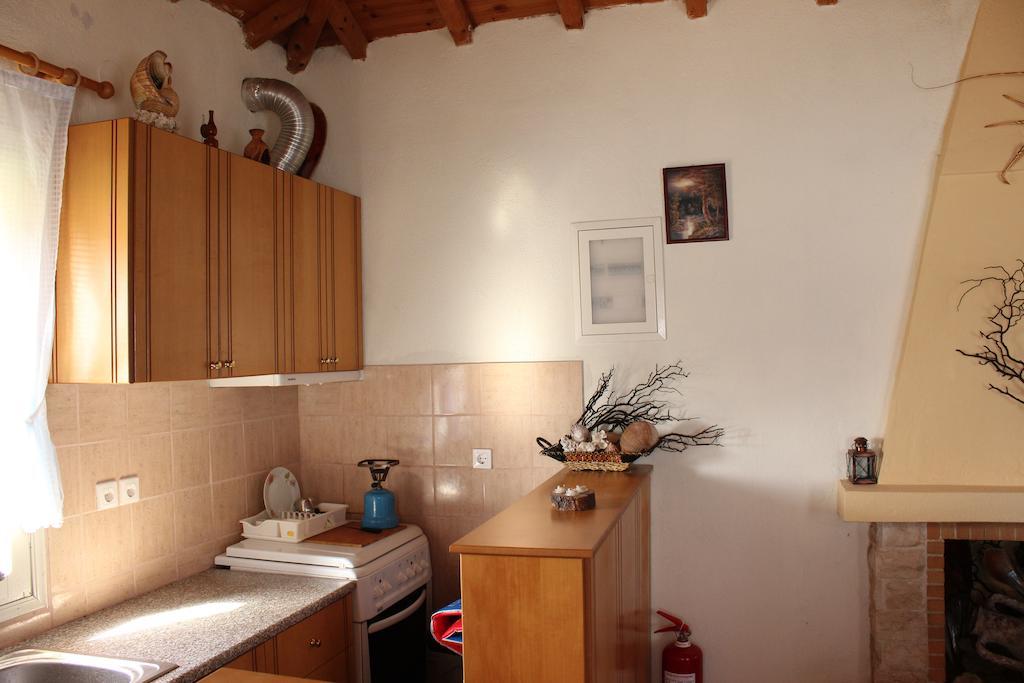 Mourtero House Villa Kalamakia Room photo